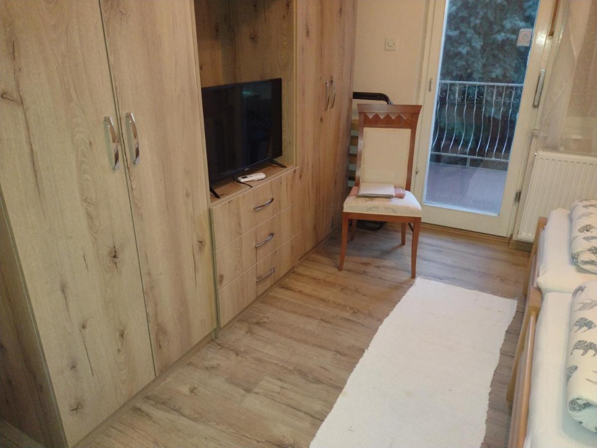 Apartamento Evelin sobe Backa Topola Exterior foto